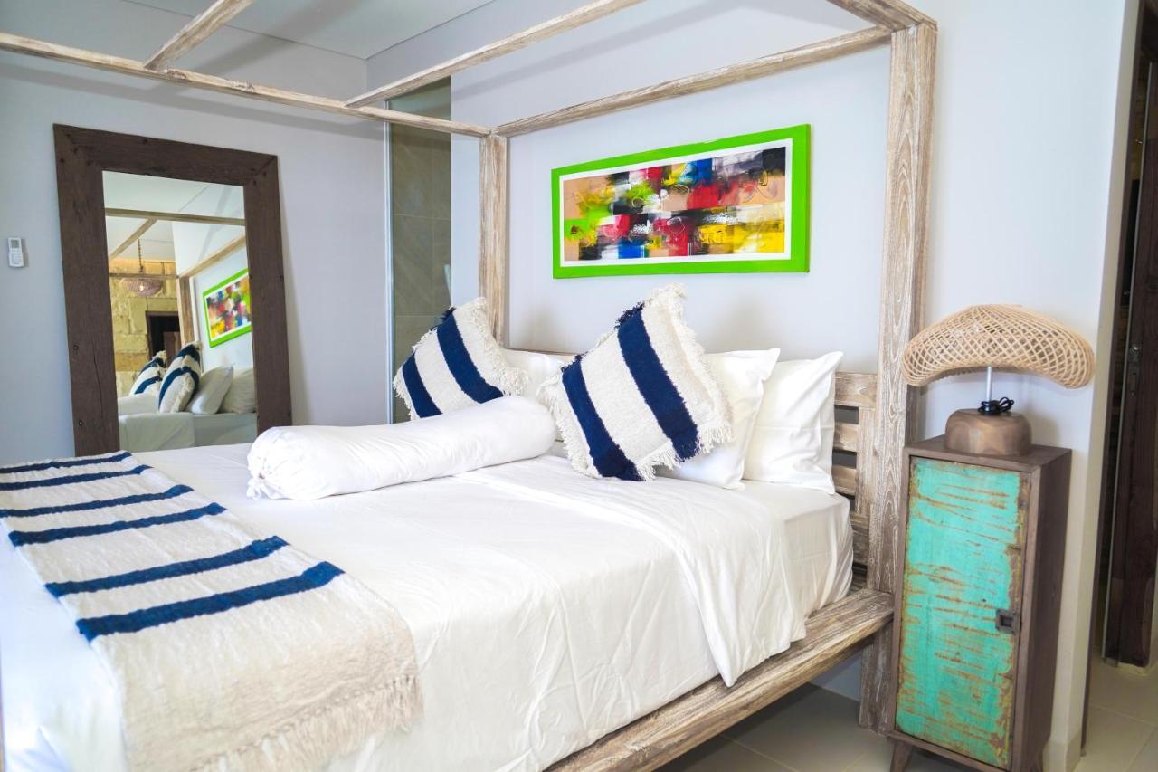 Theodor Hotel 라부안 바조 외부 사진